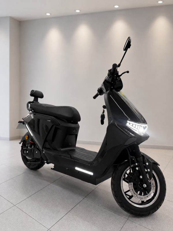 mv-urban-preta-2 Moto Eletrica MV Urban